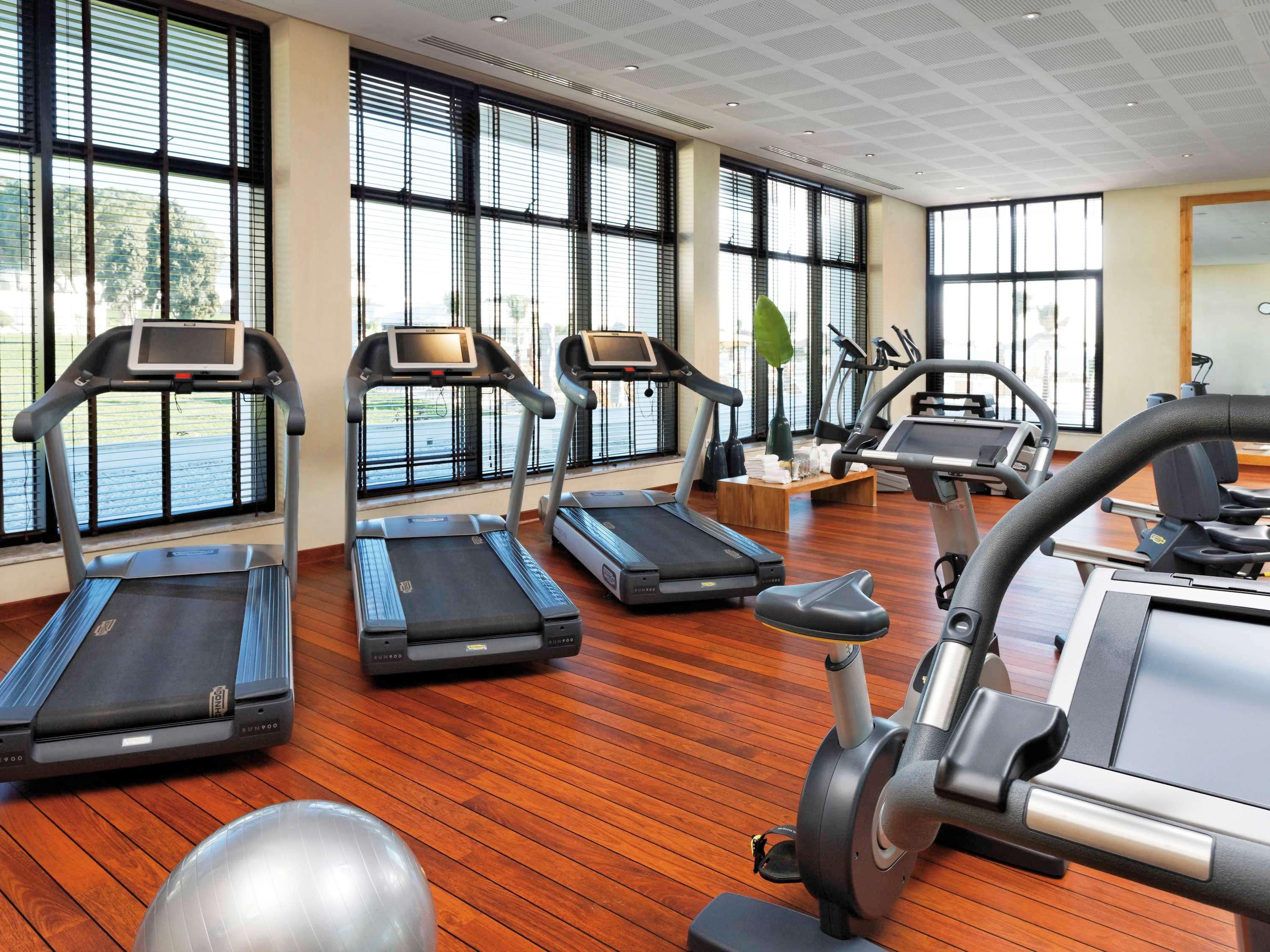 Moevenpick Hotel Gammarth Tunis Ла-Марса Экстерьер фото