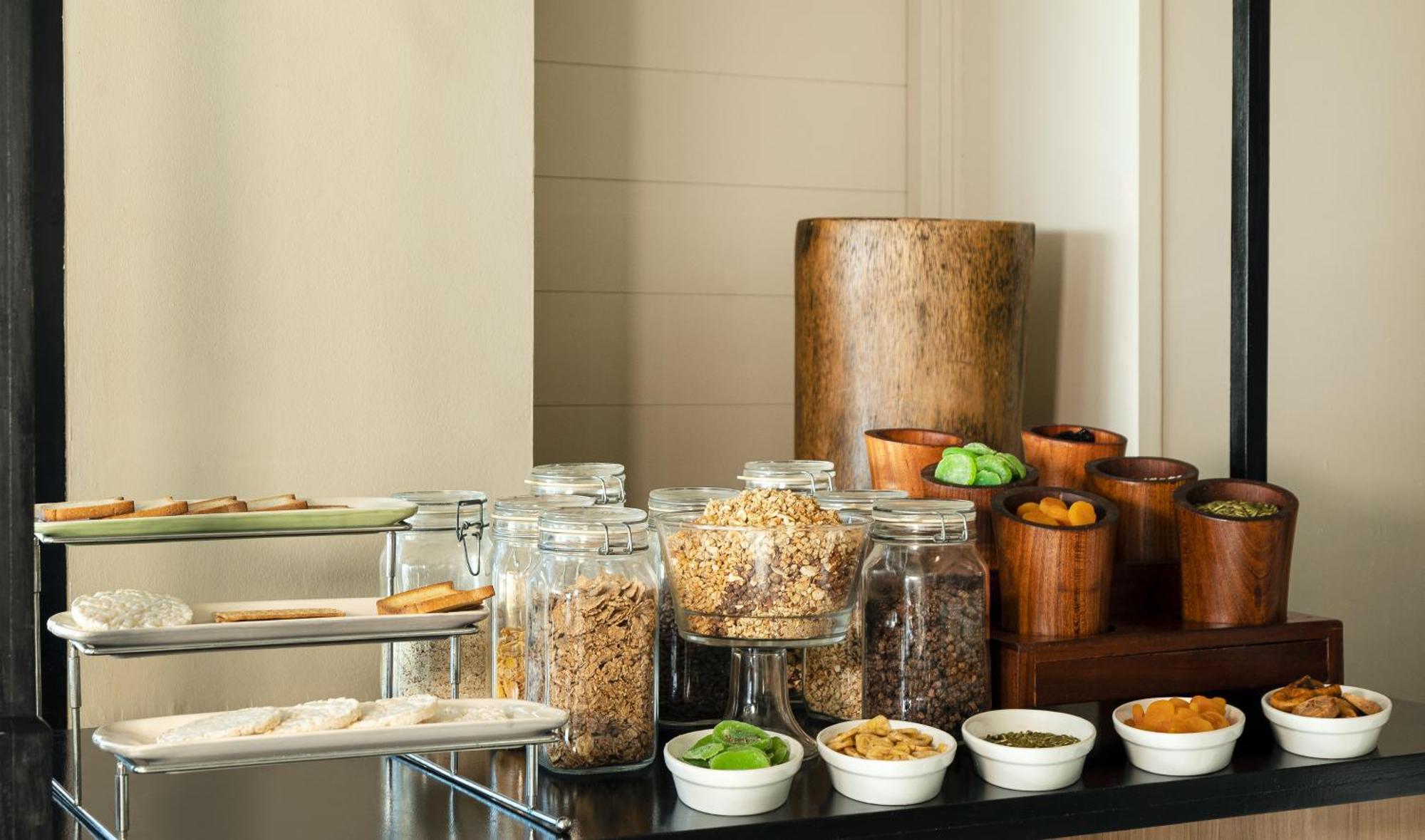Moevenpick Hotel Gammarth Tunis Ла-Марса Экстерьер фото